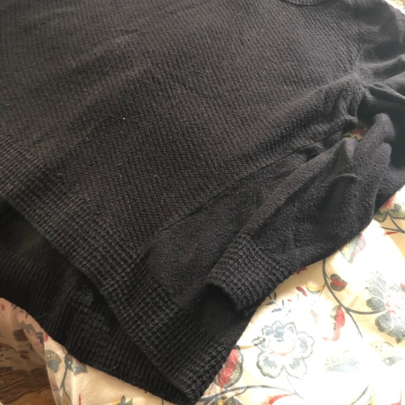 Madewell black sweater w back zipper, size L - Picture 6 of 9